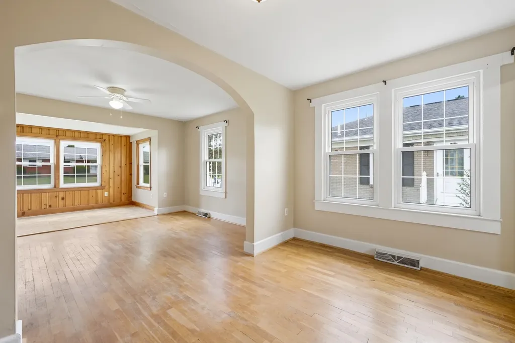 403 Lee Avenue Elkton VA 22827