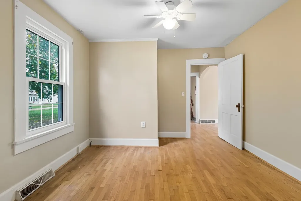 403 Lee Avenue Elkton VA 22827