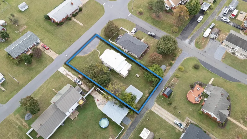 403 Lee Avenue Elkton VA 22827