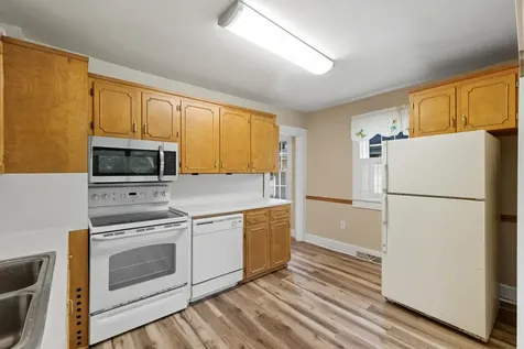 403 Lee Avenue Elkton VA 22827