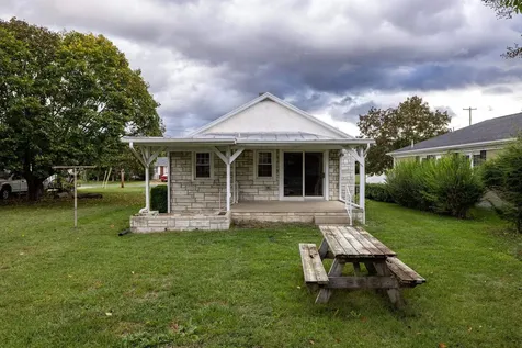 403 Lee Avenue Elkton VA 22827