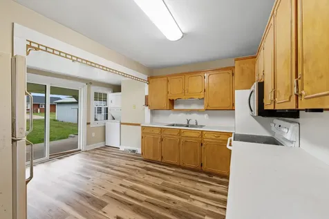 403 Lee Avenue Elkton VA 22827