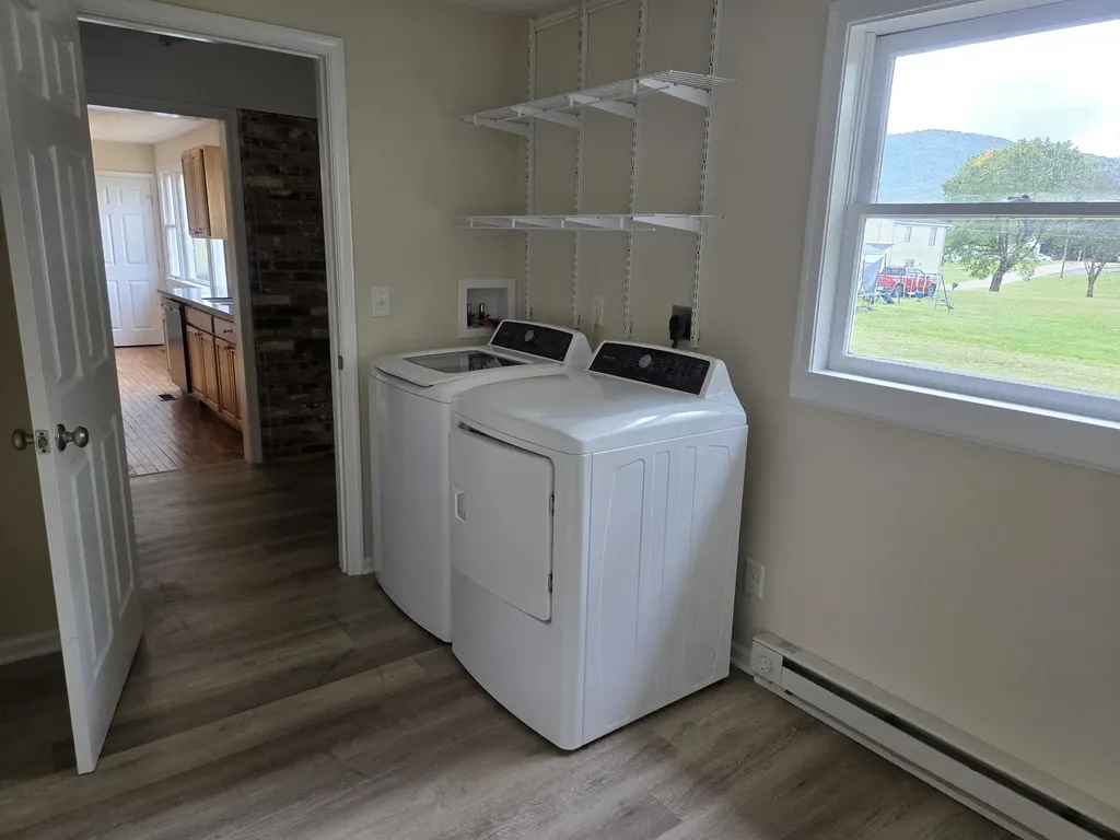 307 Spring Avenue W Elkton VA 22827