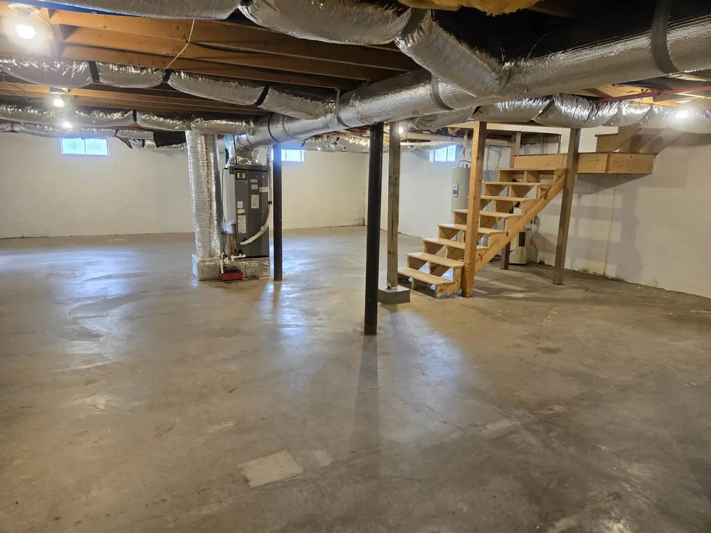 307 Spring Avenue W Elkton VA 22827