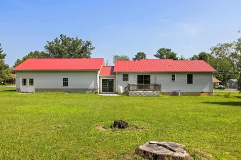 57 Greenbriar Lane Stuarts Draft VA 24477