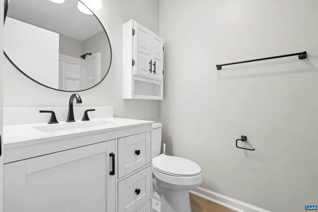 16 Wisteria Way Palmyra VA 22963