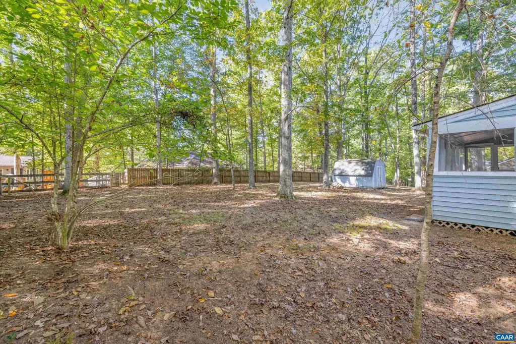 16 Wisteria Way Palmyra VA 22963