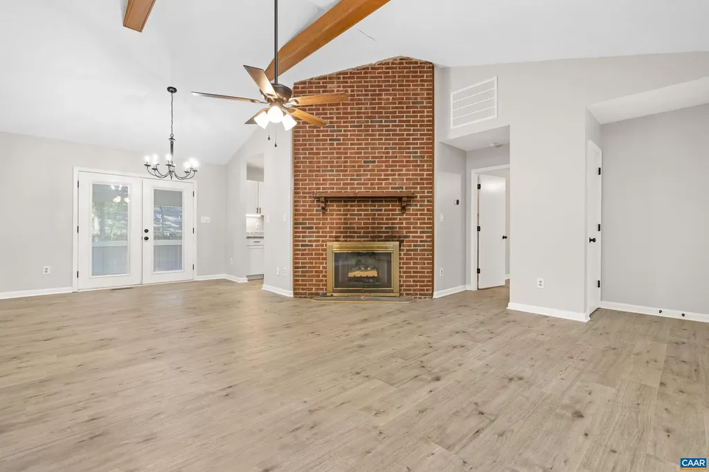 16 Wisteria Way Palmyra VA 22963