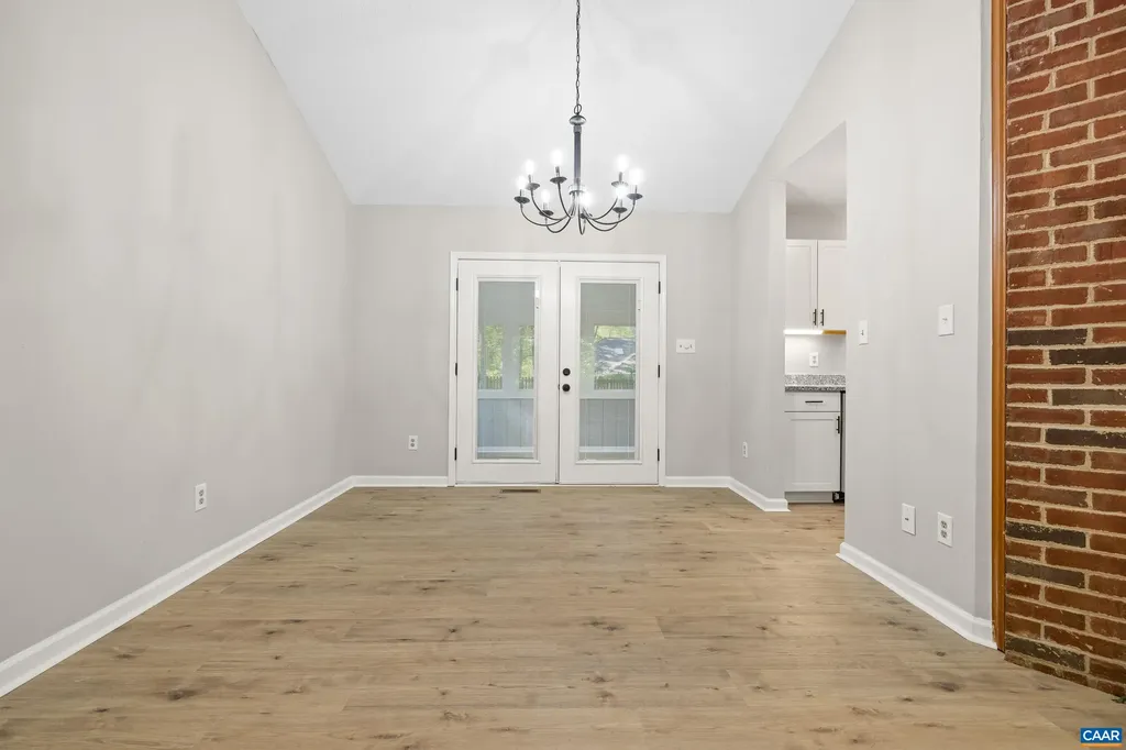 16 Wisteria Way Palmyra VA 22963