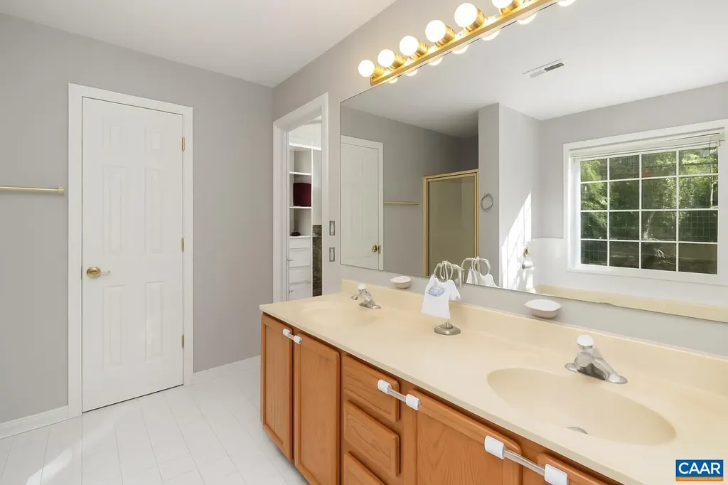 43 Daniels Road Barboursville VA 22923