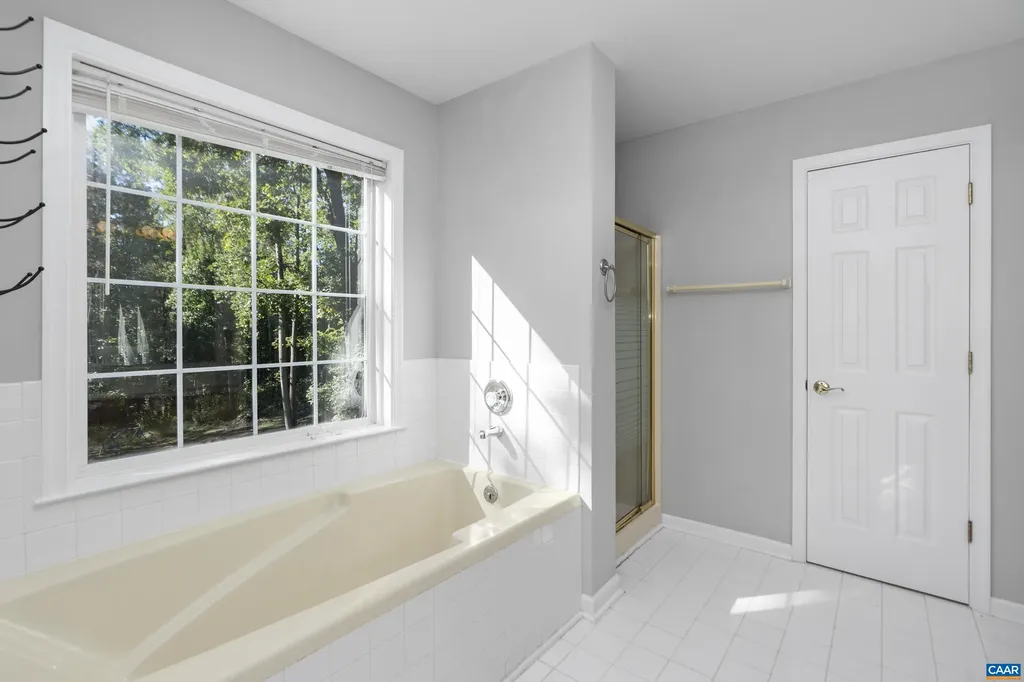 43 Daniels Road Barboursville VA 22923