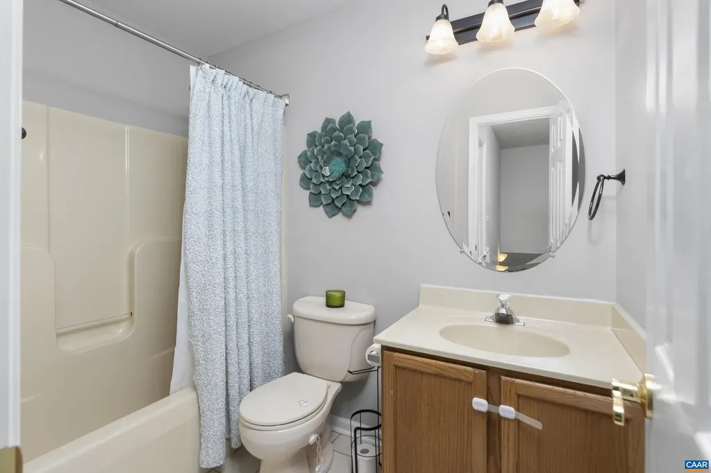 43 Daniels Road Barboursville VA 22923