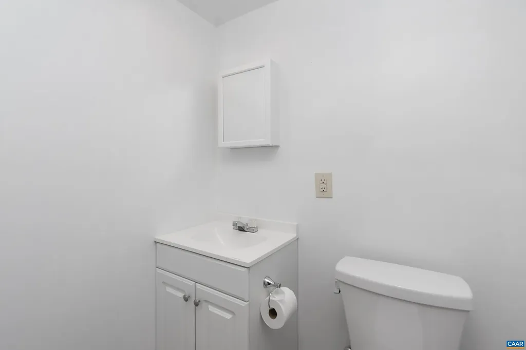 43 Daniels Road Barboursville VA 22923