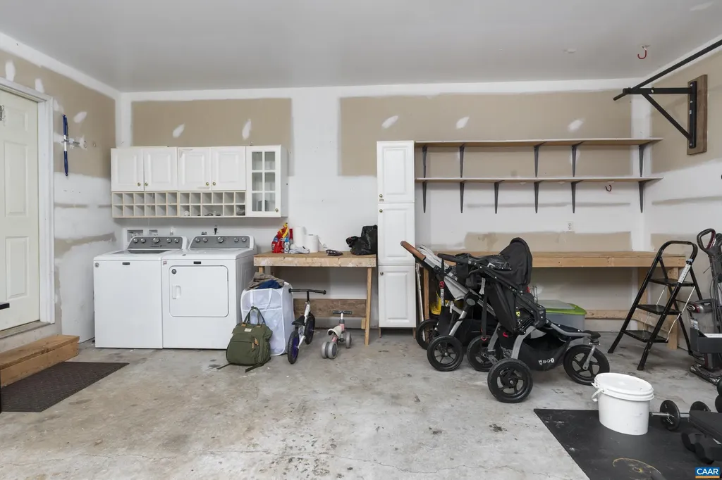 43 Daniels Road Barboursville VA 22923