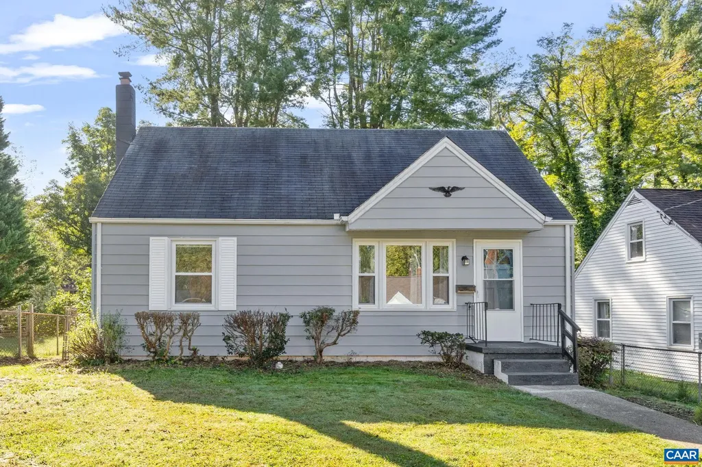 1610 Center Avenue Charlottesville VA 22903