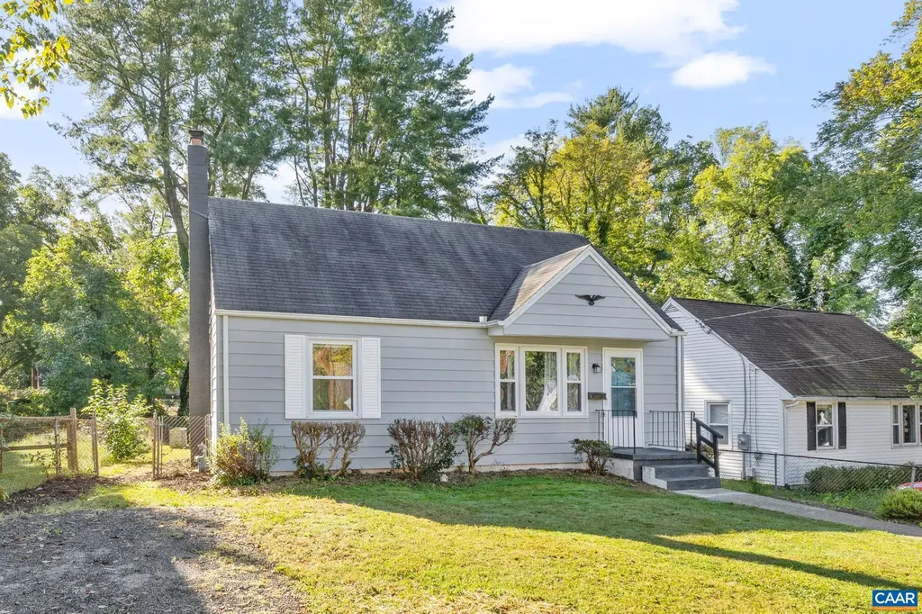 1610 Center Avenue Charlottesville VA 22903