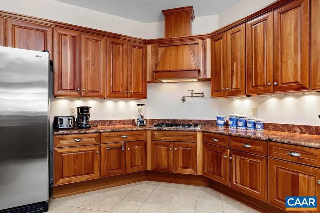 215 Rosewood Drive Nellysford VA 22958