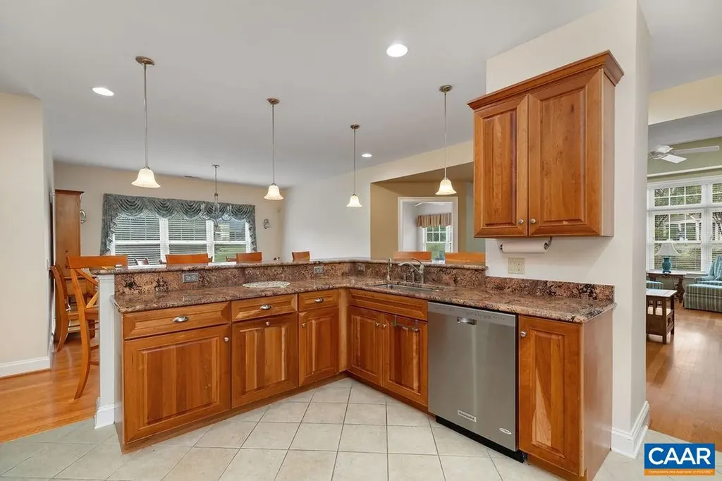 215 Rosewood Drive Nellysford VA 22958