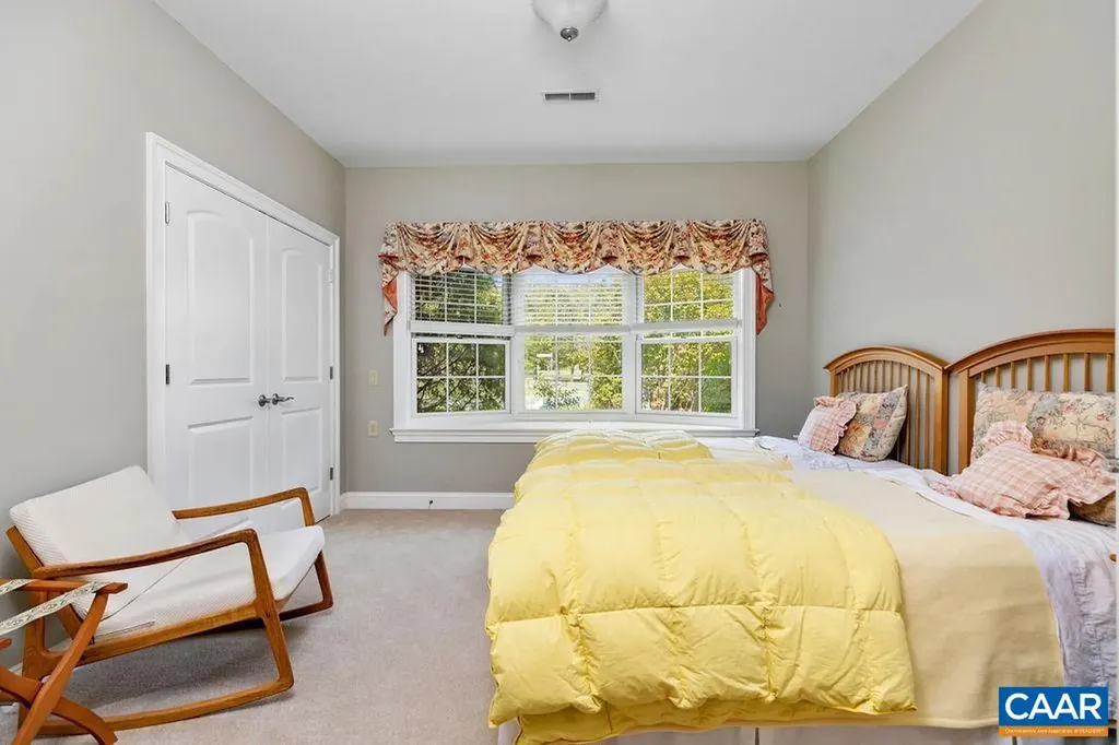 215 Rosewood Drive Nellysford VA 22958