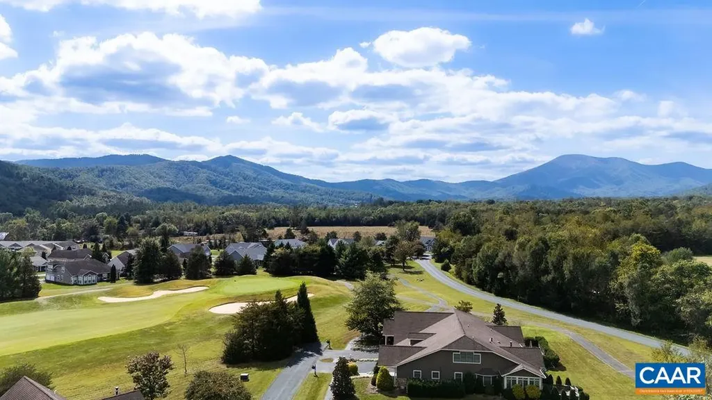 215 Rosewood Drive Nellysford VA 22958