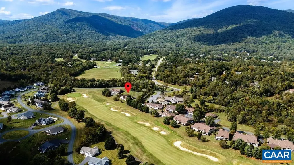 215 Rosewood Drive Nellysford VA 22958