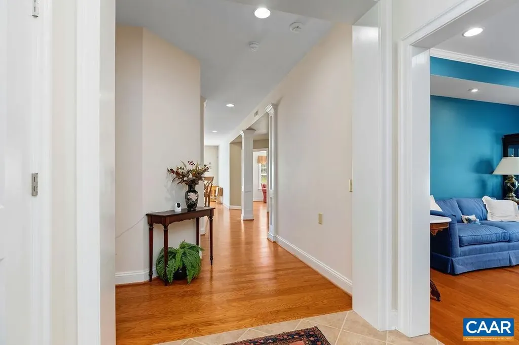 215 Rosewood Drive Nellysford VA 22958