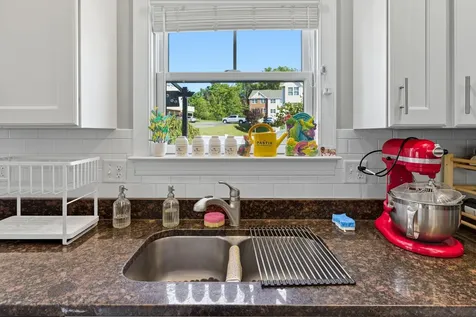 2208 Lapis Lane Harrisonburg VA 22801