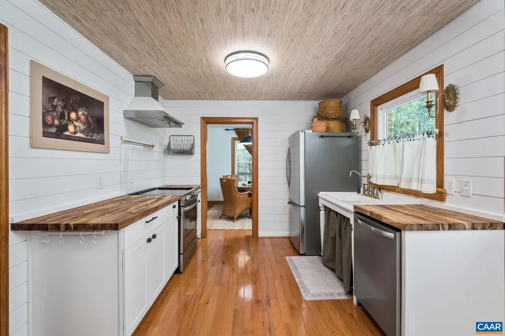 5003 Watts Passage Charlottesville VA 22911