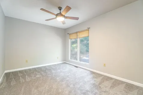 304 Turkey Drive Mcgaheysville VA 22840