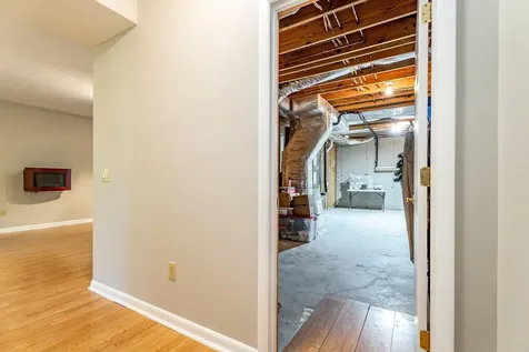 304 Turkey Drive Mcgaheysville VA 22840