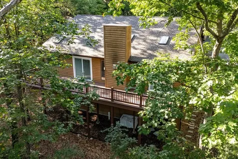 304 Turkey Drive Mcgaheysville VA 22840