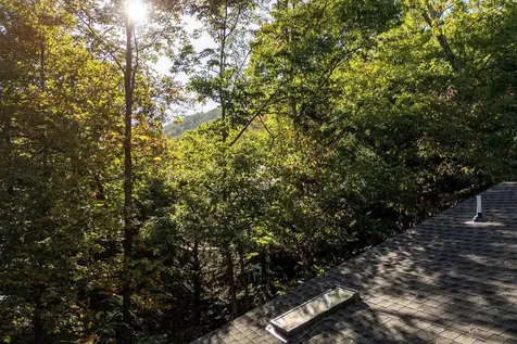 304 Turkey Drive Mcgaheysville VA 22840