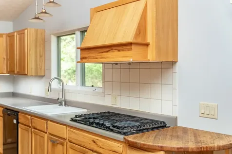 304 Turkey Drive Mcgaheysville VA 22840