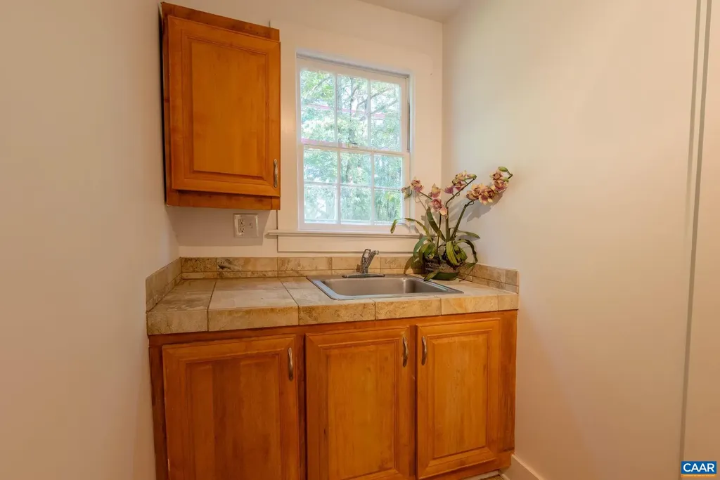 2514 Taylors Gap Road North Garden VA 22959