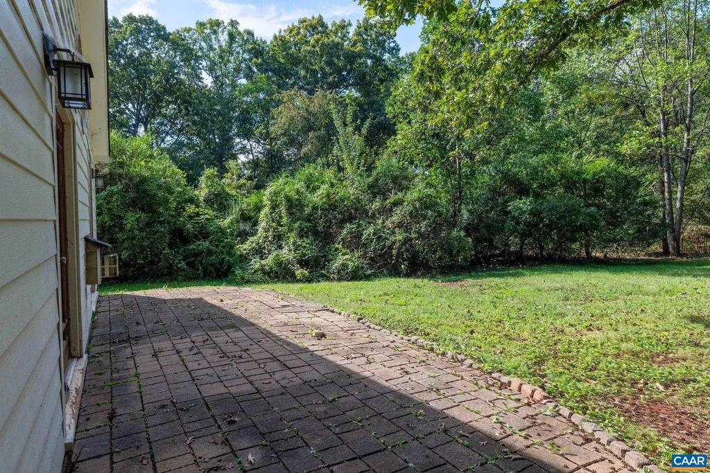 2514 Taylors Gap Road North Garden VA 22959