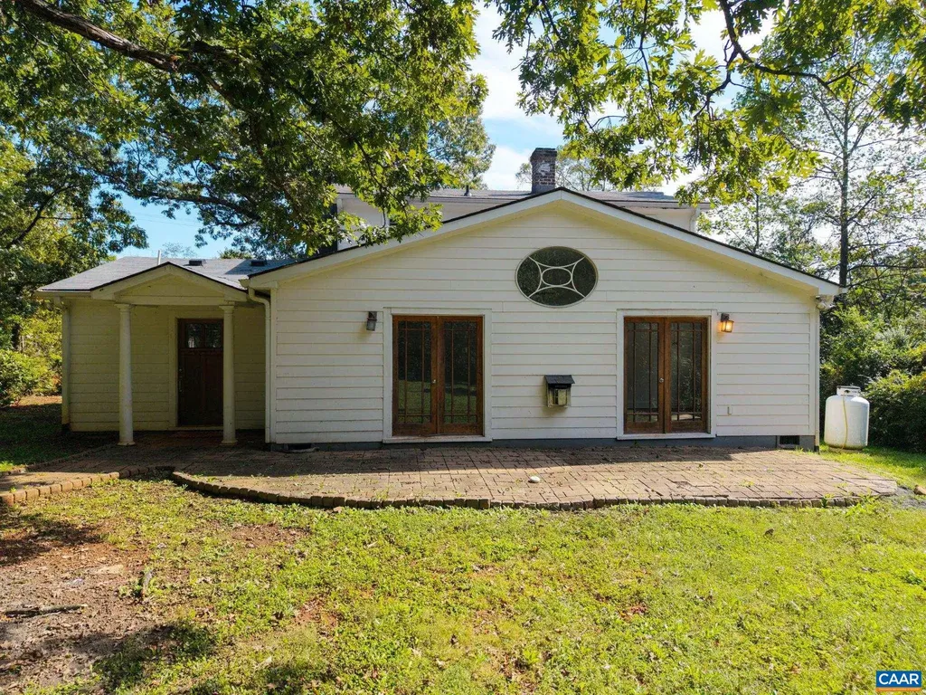 2514 Taylors Gap Road North Garden VA 22959