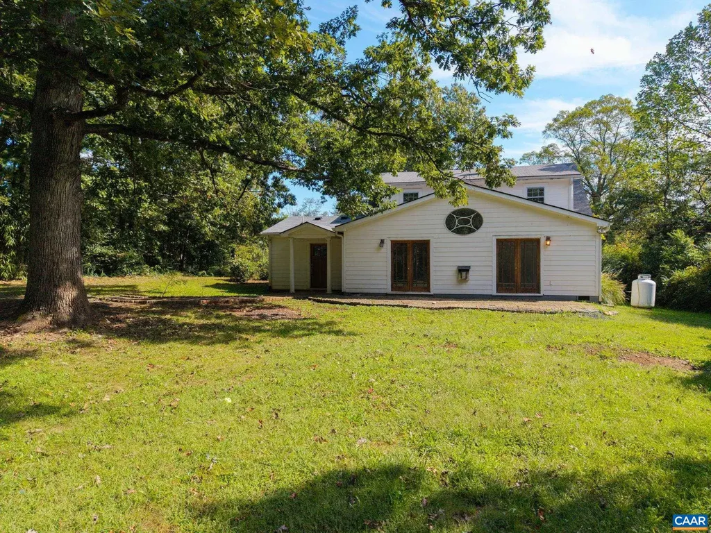 2514 Taylors Gap Road North Garden VA 22959