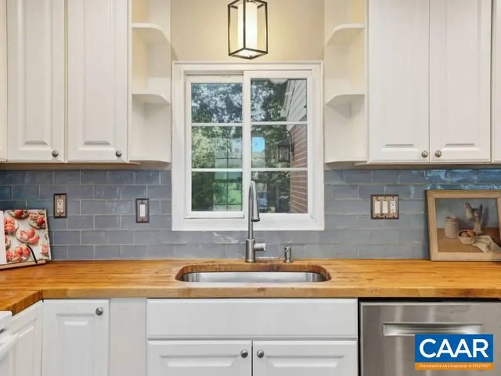 611 Shamrock Road Charlottesville VA 22903