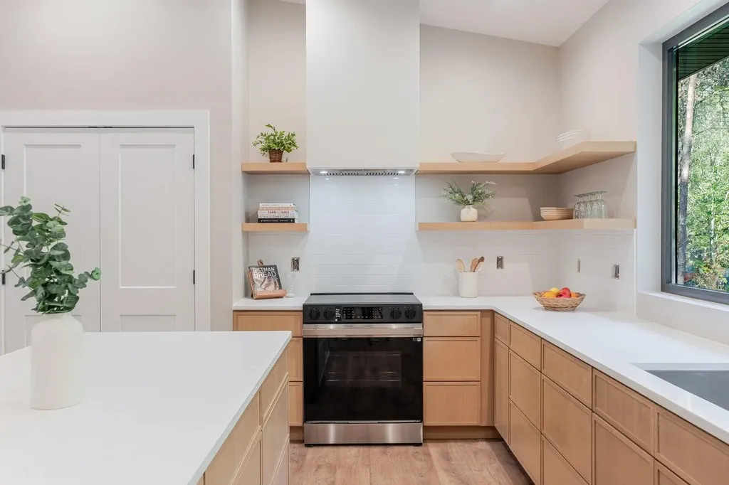 209 Beaver Road Basye VA 22810