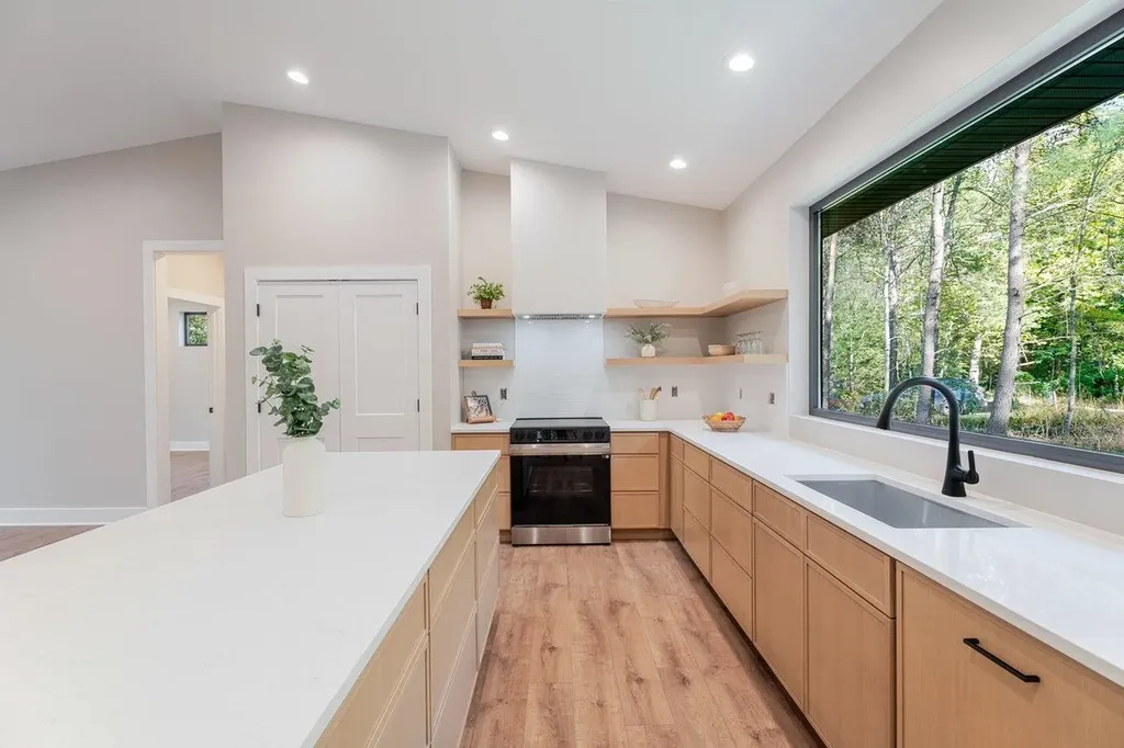 209 Beaver Road Basye VA 22810