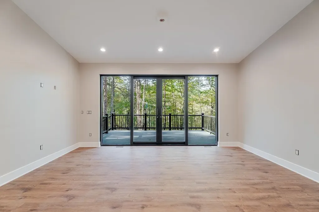 209 Beaver Road Basye VA 22810