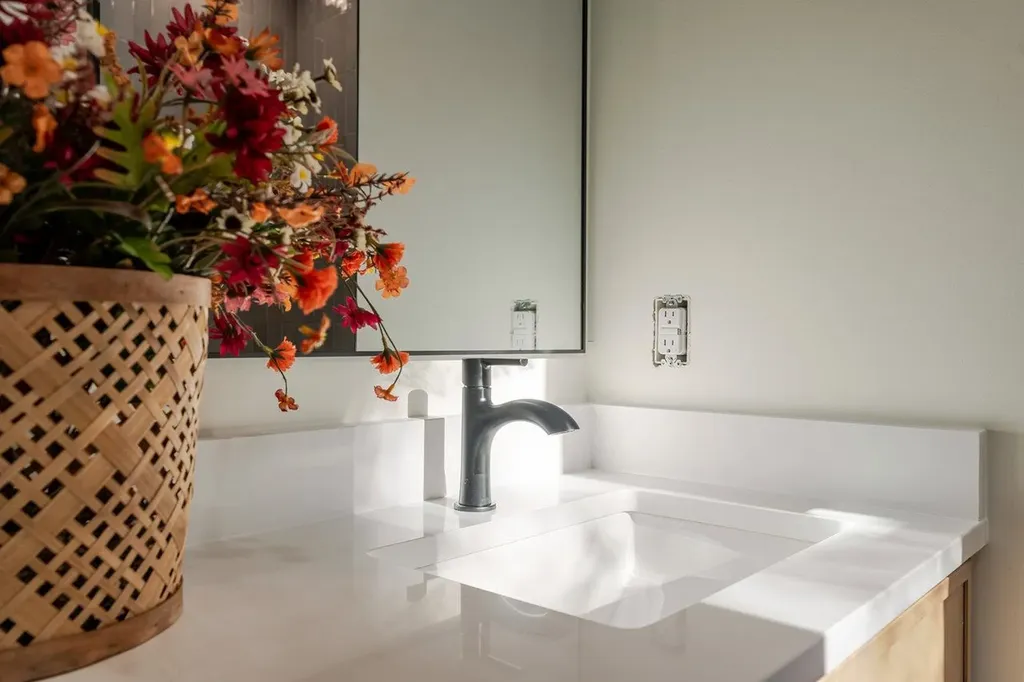 209 Beaver Road Basye VA 22810