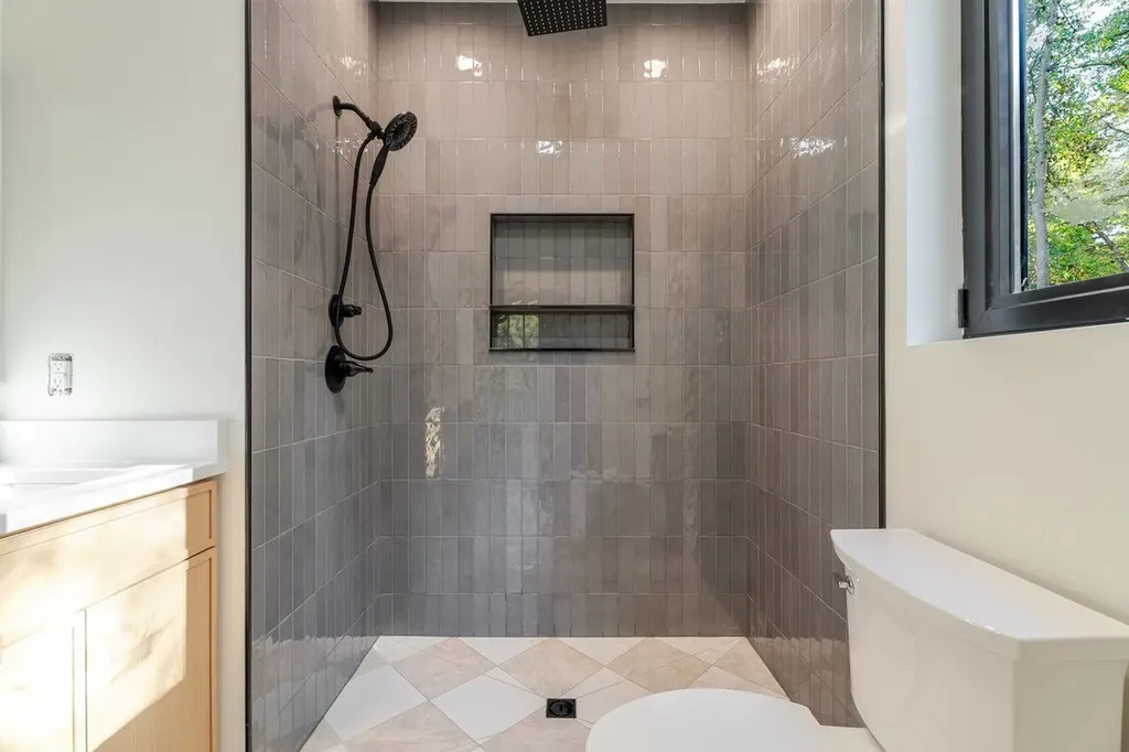 209 Beaver Road Basye VA 22810