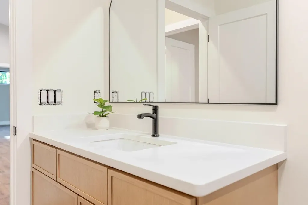 209 Beaver Road Basye VA 22810