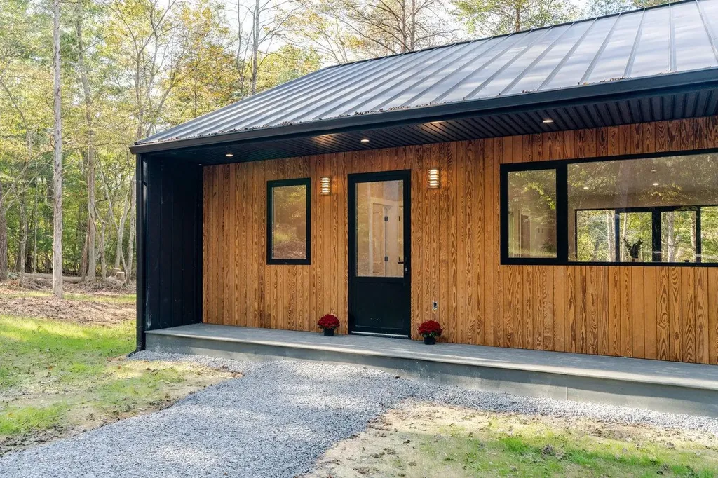 209 Beaver Road Basye VA 22810