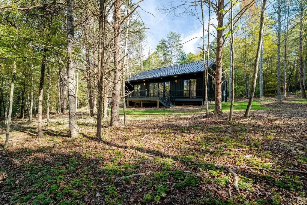 209 Beaver Road Basye VA 22810