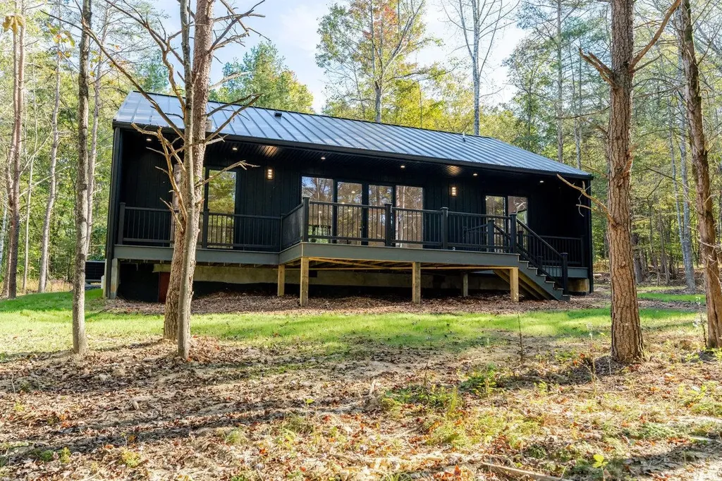 209 Beaver Road Basye VA 22810