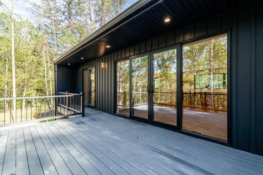 209 Beaver Road Basye VA 22810