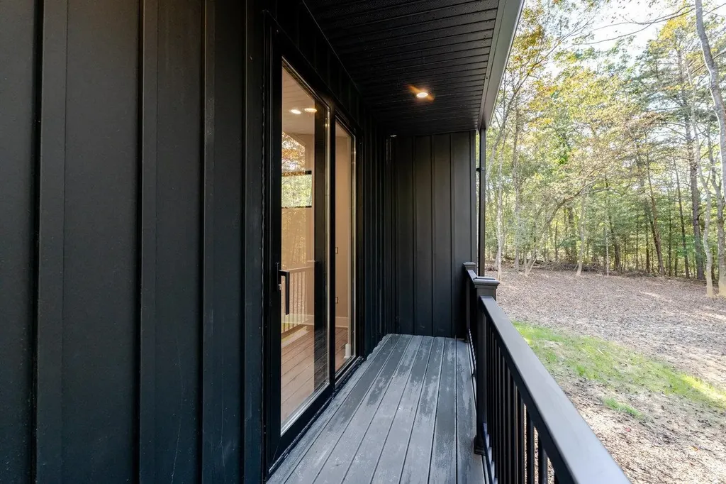 209 Beaver Road Basye VA 22810