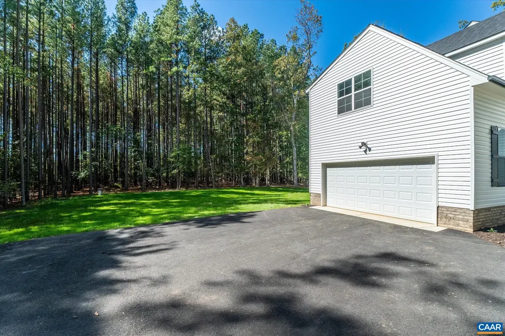 25 Bowlers Mill Run Gordonsville VA 22942